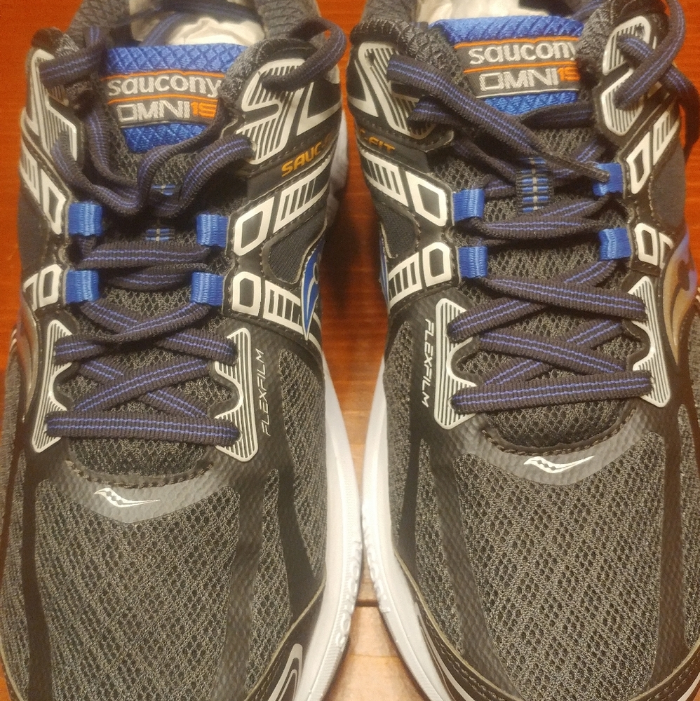 Saucony Omni 15